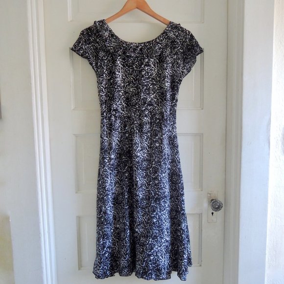 Nomadic Traders Black & White Ruffle Neck Dress M - Picture 6 of 10